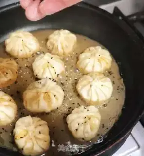 Make Fresh meat buns step 19