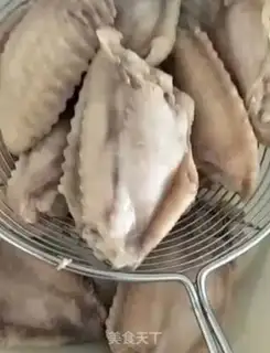 Make Frozen chicken wings step 1