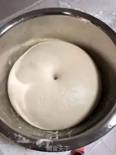 Make caterpillar butter bread step 5