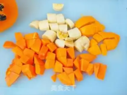 Make Cucumber yogurt step 1