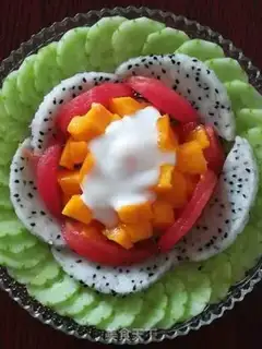 Make Sour yogurt salad step 4