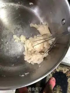 Make caterpillar butter bread step 12