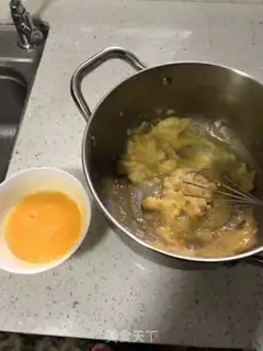 Make caterpillar butter bread step 13