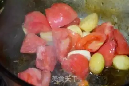 Make Tomato potatoes step 2