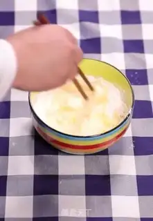 Make Yogurt pancakes step 3