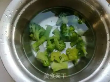 Make Vegetable lemon salad step 2