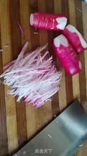Make Sour radish step 1