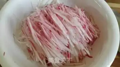 Make Sour radish step 2