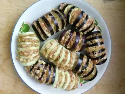 Make Steam pork and eggplant step 3