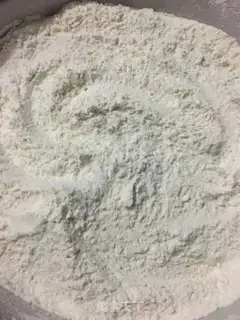 Make The fragrance step 0