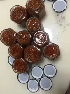 Make Homemade chili sauce step 1