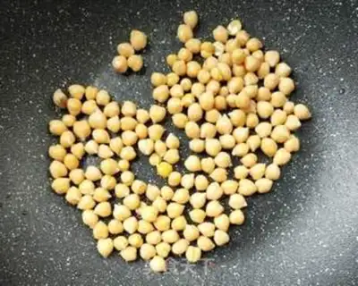 Make Quick hands, hawk bean step 1