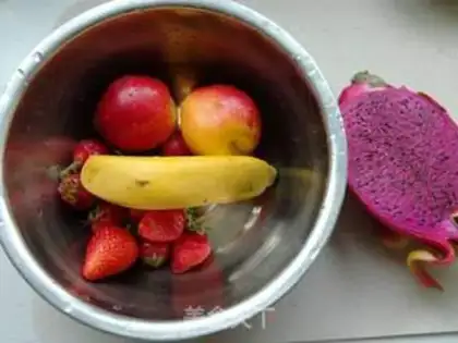 Make Simple fruit platter salad step 0