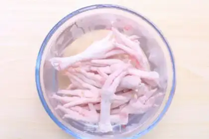 Make Hot beer chicken claws step 0