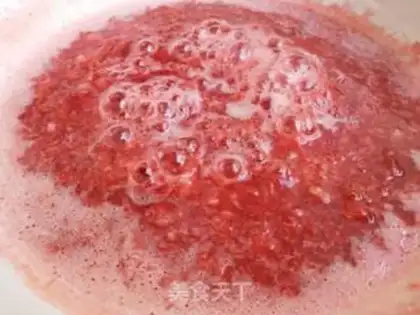 Make Strawberry sauce step 3