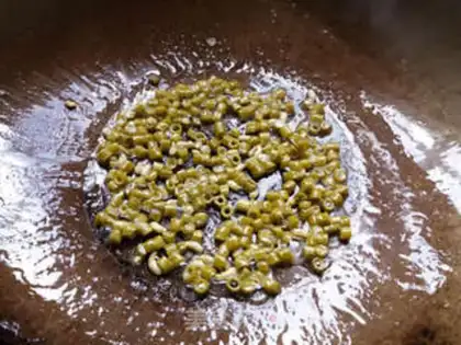 Make Sour bean omelet fried rice step 4