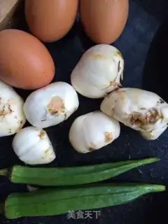 Make Lily fried eggs step 0