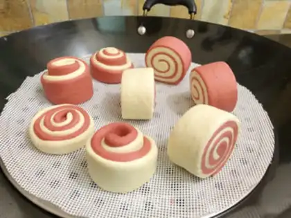 Make Double-coloured buns step 6