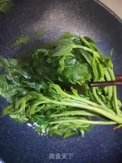 Make Fried eggs step 2
