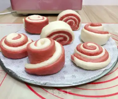 Make Double-coloured buns step 7