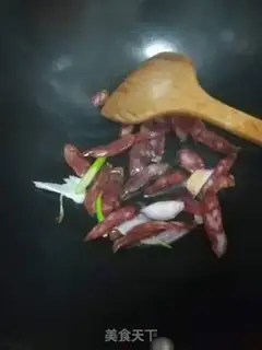 Make Sausage and garlic step 1