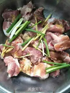Make Precious garlic ribs step 1