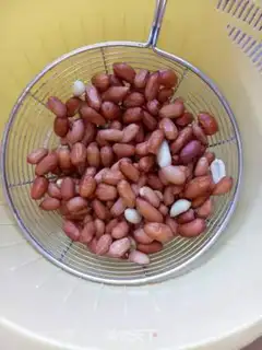 Make Fry peanuts step 0