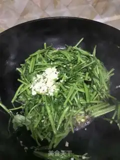 Make Garlic cabbage step 3