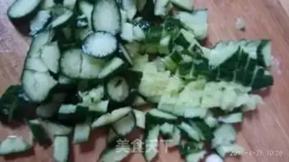Make cucumber pickles step 3