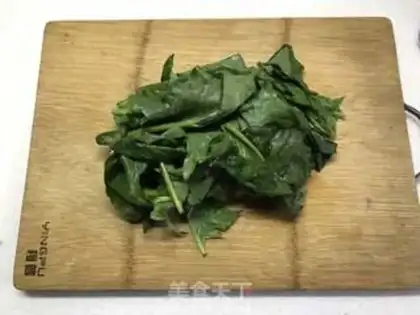 Make Spinach Hand pasta step 1
