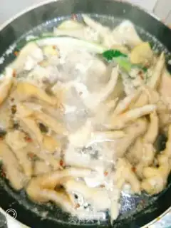 Make Chicken feet step 1