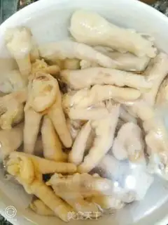 Make Chicken feet step 2