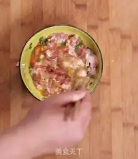 Make Cracker meatballs step 1