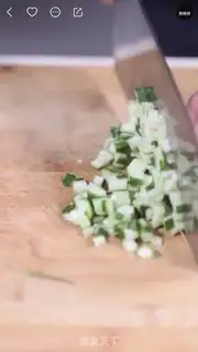 Make Yangzhou fried rice step 0