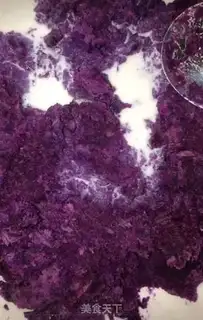 Make Cheese and potatoes step 1