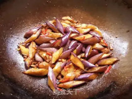 Make Garlic salted fish fried eggplant step 7