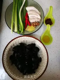 Make Black-mucked with garlic step 0