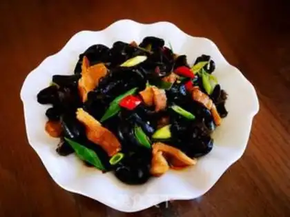 Make Black-mucked with garlic step 8