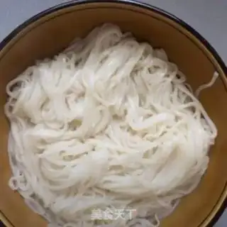 Make Tomato egg noodles step 7