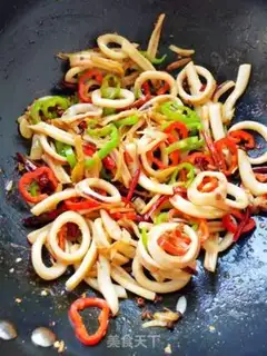 Make Spicy squid step 1