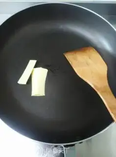 Make Pineapple pie step 4