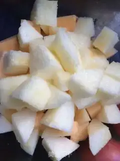 Make Sweet melon yogurt salad step 3