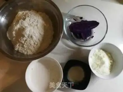 Make Milky potato rose rolls step 0