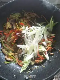 Make Nutrient vegetable fried meat step 5
