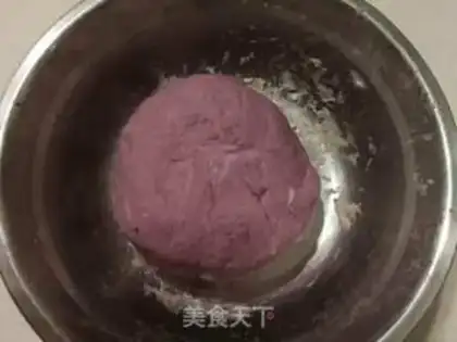 Make Milky potato rose rolls step 5