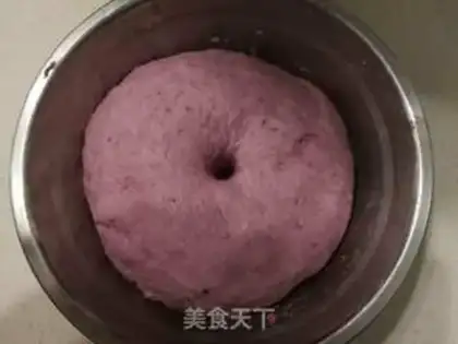 Make Milky potato rose rolls step 6