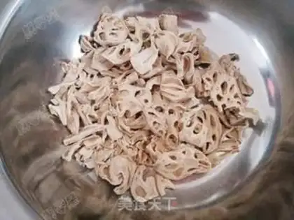 Make Lian radish and chicken step 0