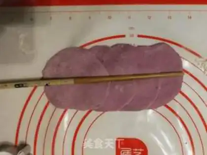 Make Milky potato rose rolls step 12