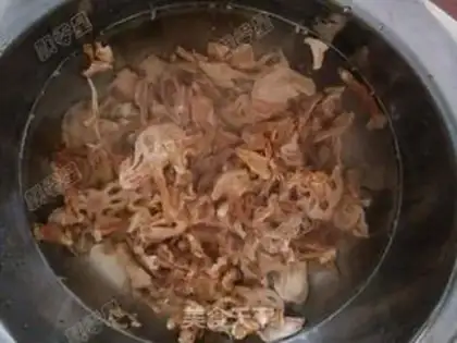 Make Lian radish and chicken step 2