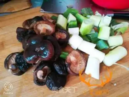 Make The mushroom onion meatloaf step 2